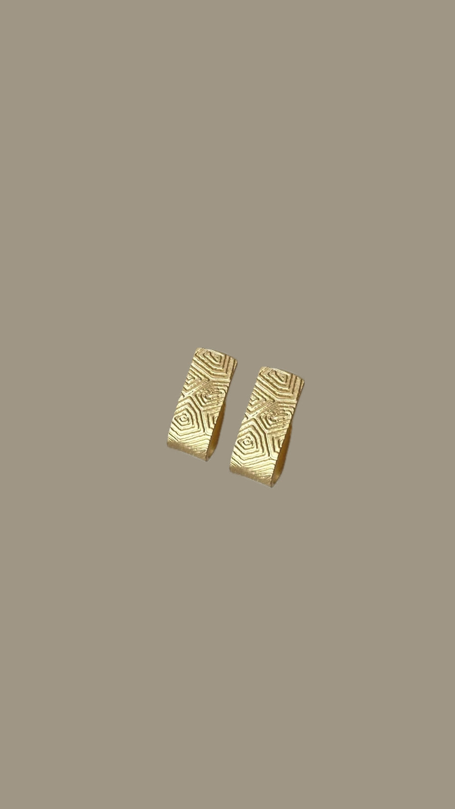 Stav short earrings