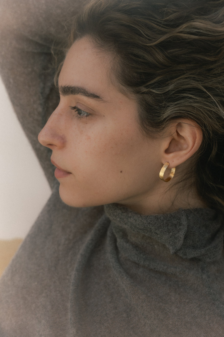 Roni narrow earrings
