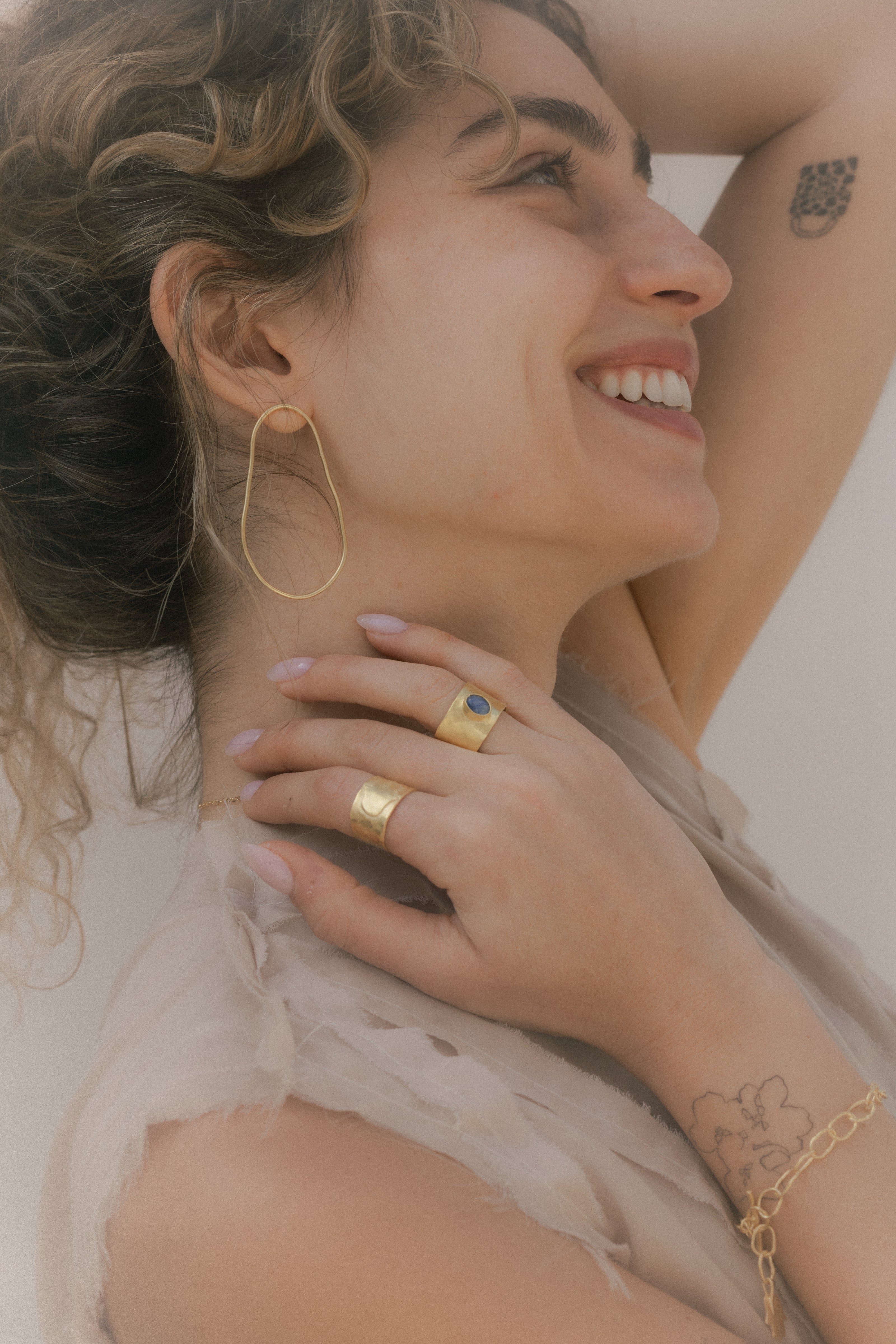 Avigail ring